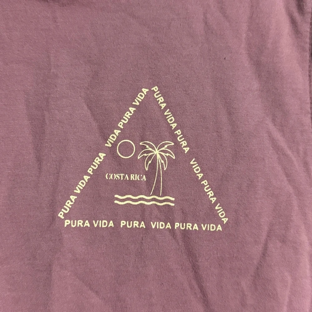Alotico Cropped Mauve Pura Vida Costa Rica Muscle Tee Size: L